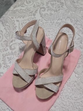 Beige Rhinestone Block Heel Sandals -